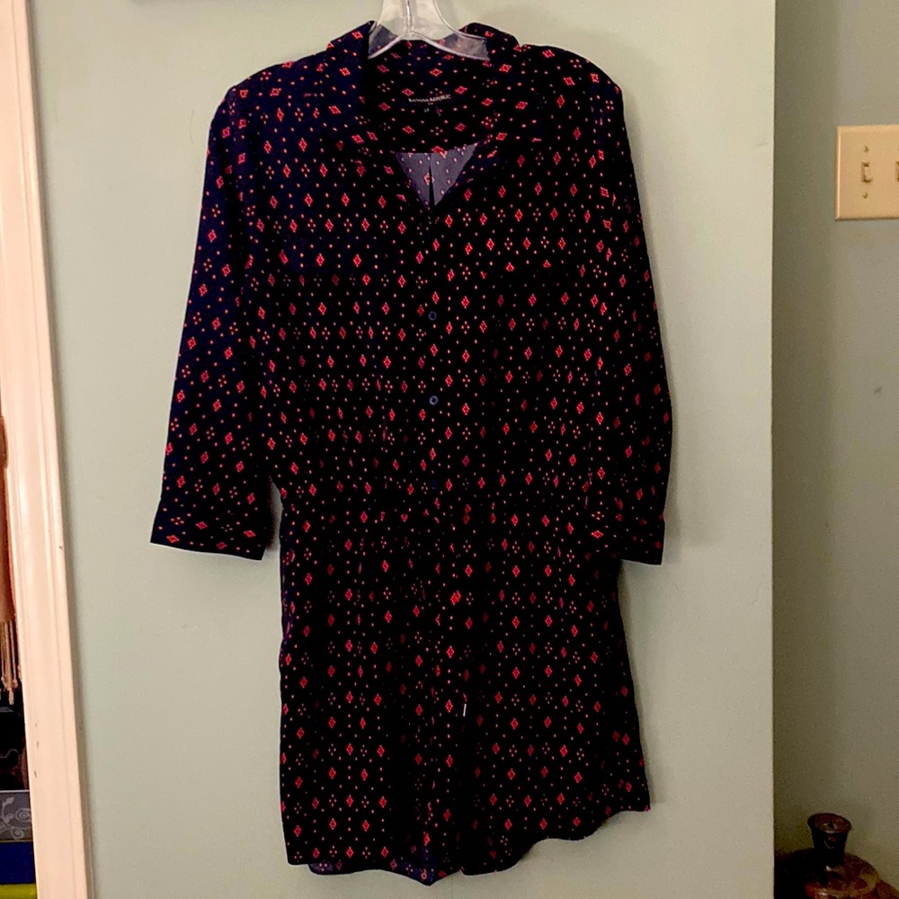 Banana Republic - size 8 - navy blue and pink romper
